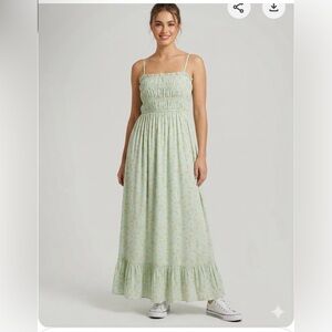 Jessica Simpson Light Green Floral Maxi Dress